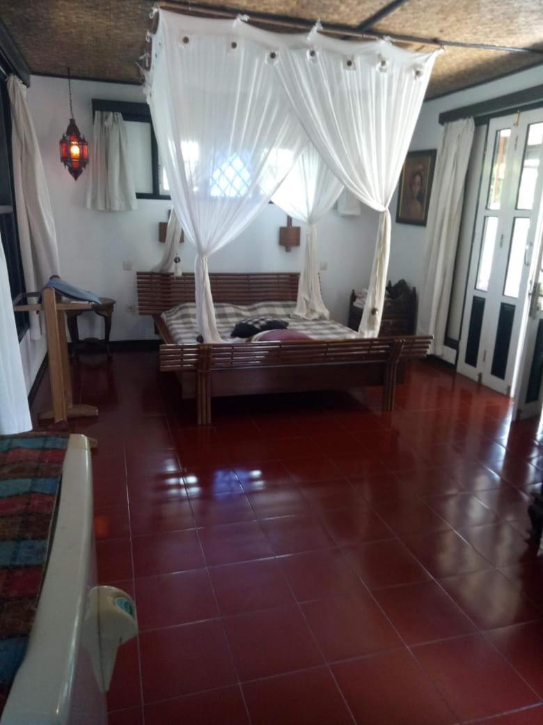 Adams Homestay Pangandaran Zimmer foto